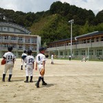 日曜日は久々にいい天気☆ 久礼中で試合。