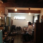 しかし、中は古民家を再生した事務所兼ショップでお見事でした。