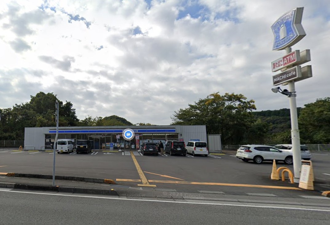 ローソン高知競馬場前店