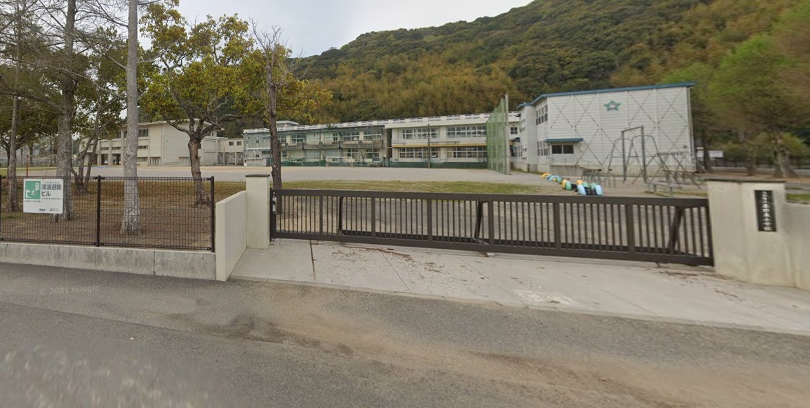春野東小学校